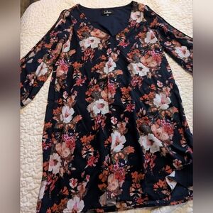 Lulu's Elegant Navy and Floral Blouse